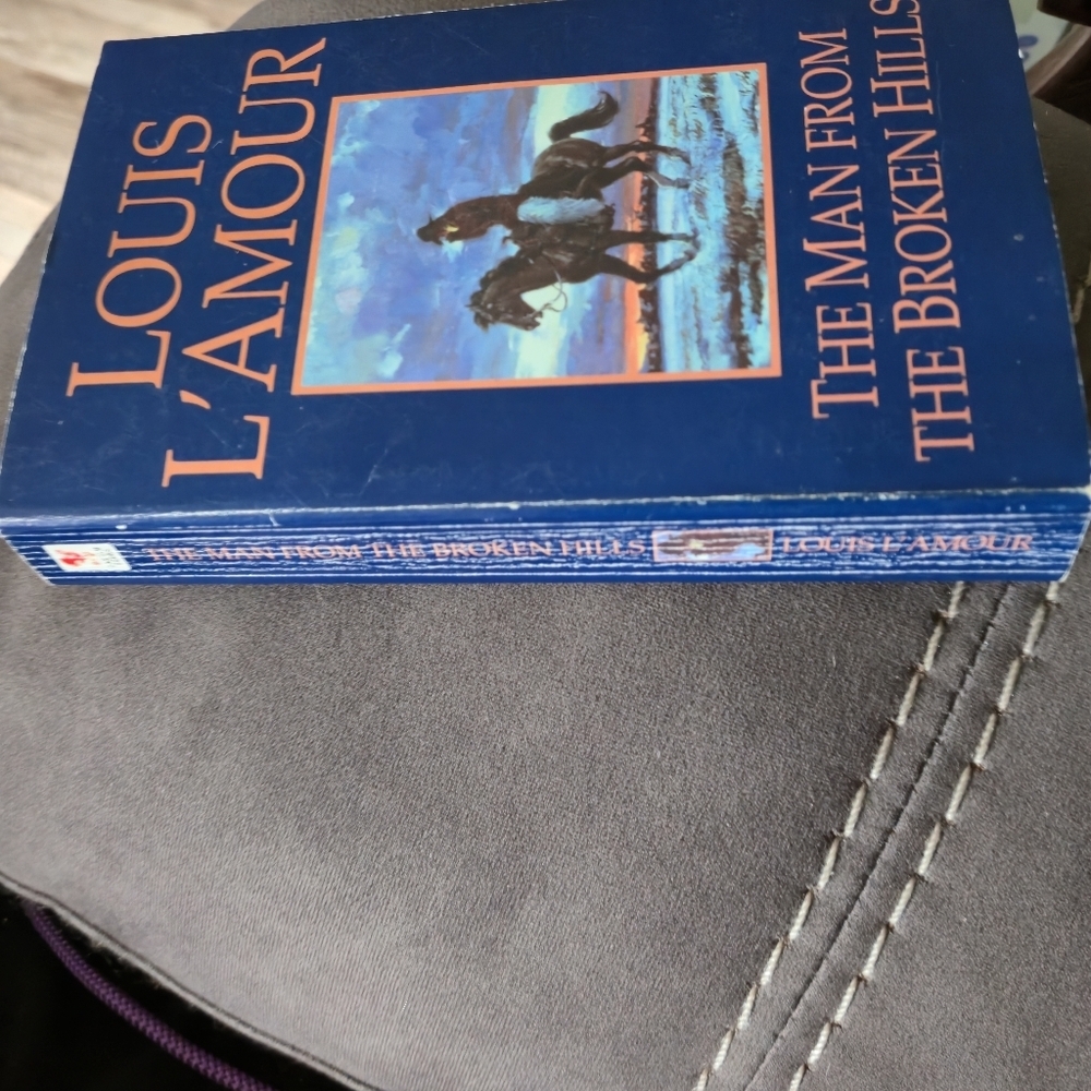 Louis L’Amour The Man From The Broken Hills 2009 Paperback Western Novel - Picture 5 of 8